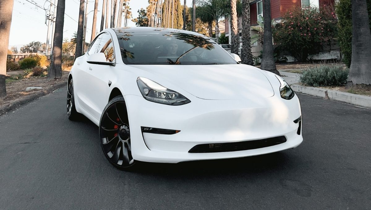 tesla model 3