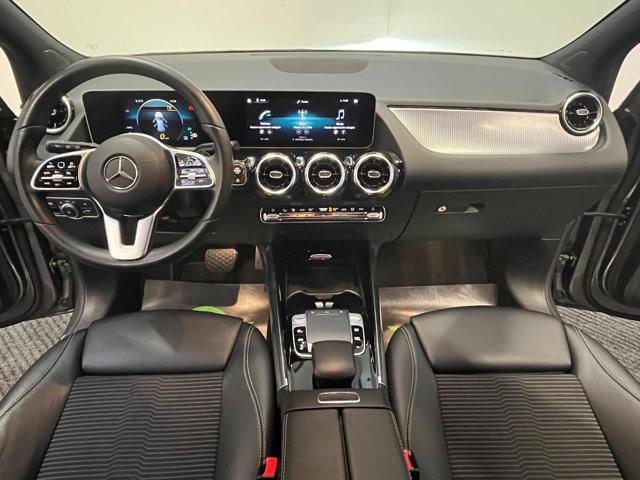 MERCEDES-BENZ B 180 Automatic Sport LED|RETROCAMERA|PADDLES|18′