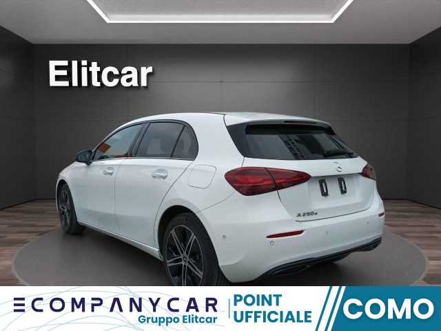MERCEDES-BENZ A 250 e hybrid EQ Progressive Advanced Plus
