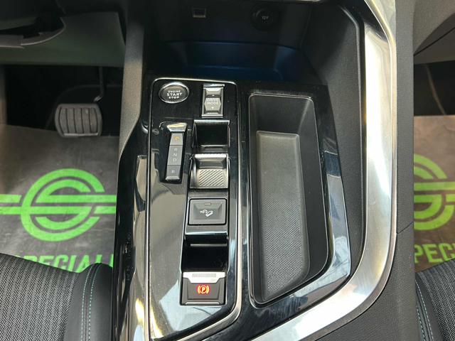 PEUGEOT 3008 Hybrid4 300 e-EAT8 Allure PROMO “SMART PAY”