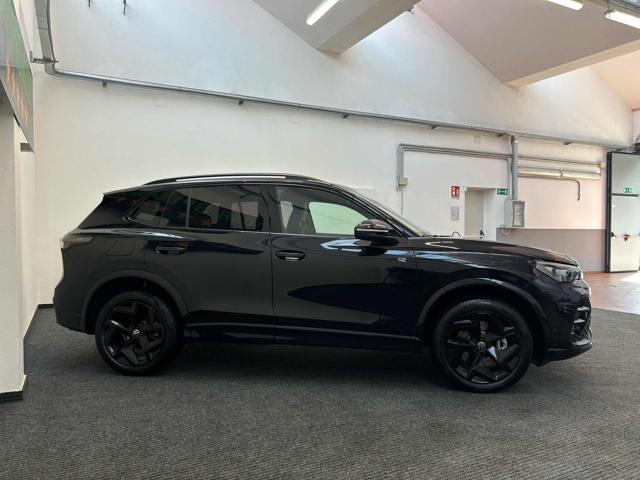 VOLKSWAGEN Tiguan 2.0 TDI 193 CV DSG 4MOTION R-Line PRONTA CONSEGNA