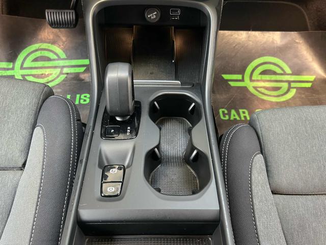 VOLVO XC40 T4 Plug-in Hybrid PROMO “SMART PAY”