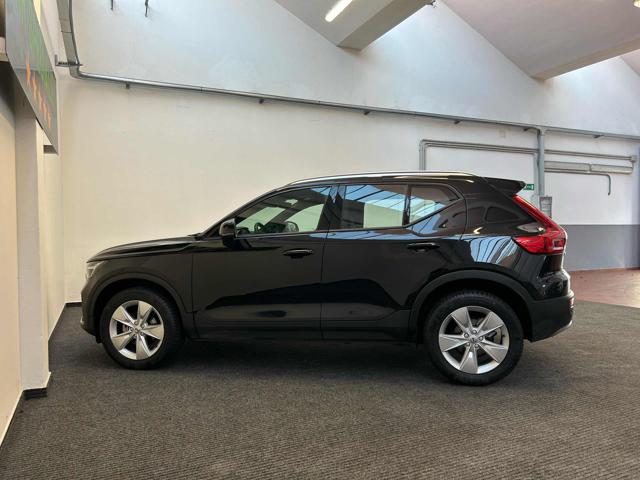 VOLVO XC40 T2 automatico UNIPROP.|SERVICE|LED|CARPLAY
