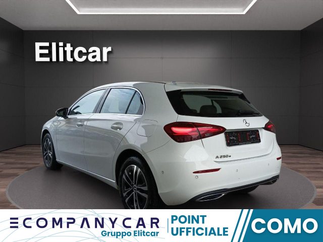 MERCEDES-BENZ A 250 e hybrid EQ Progressive Advanced