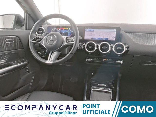 MERCEDES-BENZ GLA 180 Automatic Progressive Advanced