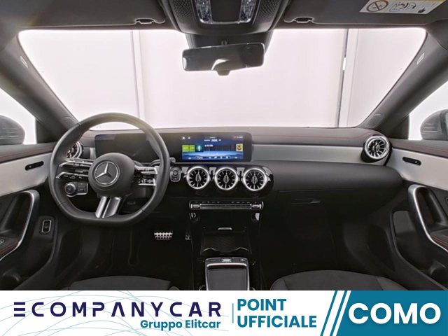 MERCEDES-BENZ CLA 180 Automatic Shooting Brake AMG Line Premium