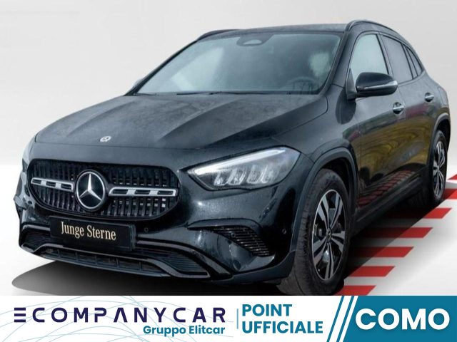 MERCEDES-BENZ GLA 180 Automatic Progressive Advanced