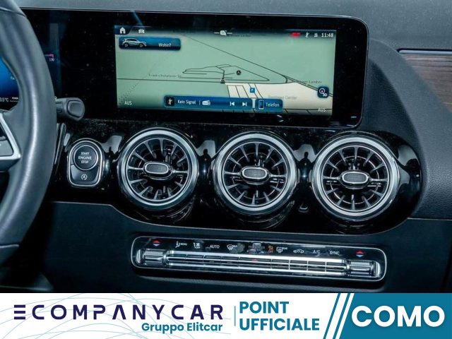 MERCEDES-BENZ GLA 180 Automatic Progressive Advanced
