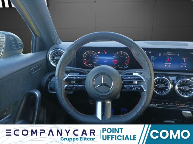 MERCEDES-BENZ A 180 Automatic AMG Line Premium