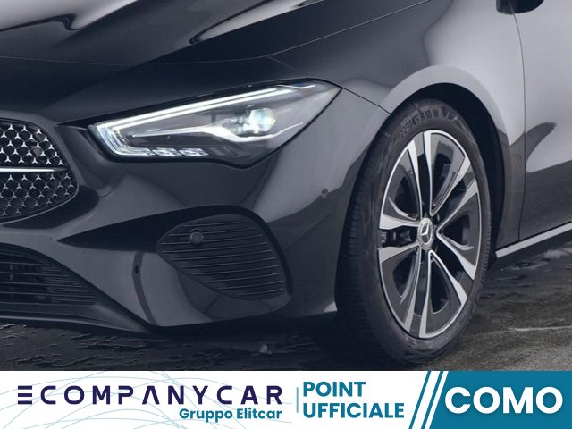 MERCEDES-BENZ CLA 180 Automatic Shooting Brake Progressive Line Advanced