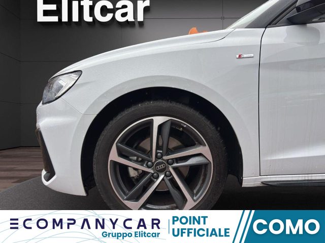 AUDI A1 SPB 30 TFSI S line black edition