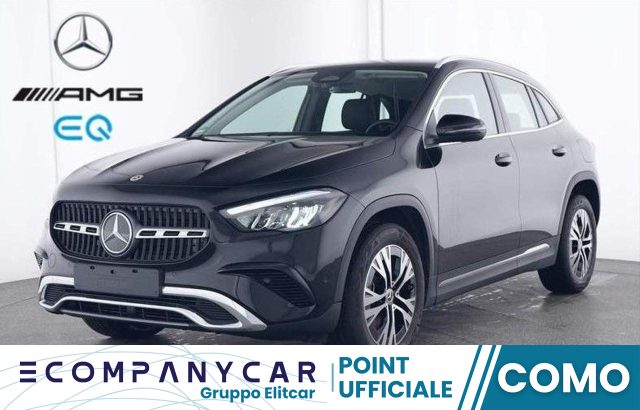 MERCEDES-BENZ GLA 180 Automatic Progressive Advanced