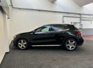 MERCEDES-BENZ GLA 200 Premium TAGLIANDI|LED|AUTOMATICA|PADDLES|18′
