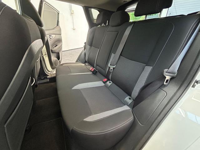 NISSAN Qashqai 1.5 dCi Tekna UNIPROP.|360°|CARPLAY|TETTO|18′