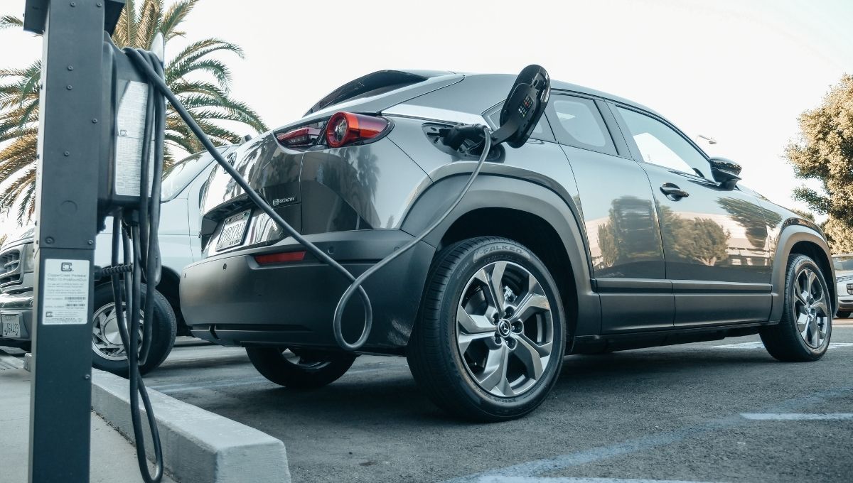 auto ricarica elettrica