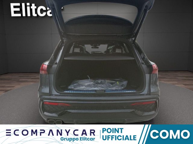 AUDI Q5 40 TDI 204 CV quattro S tronic Identity Black