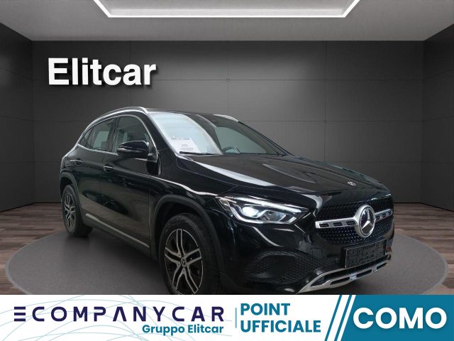MERCEDES-BENZ GLA 180 Automatic Progressive Advanced