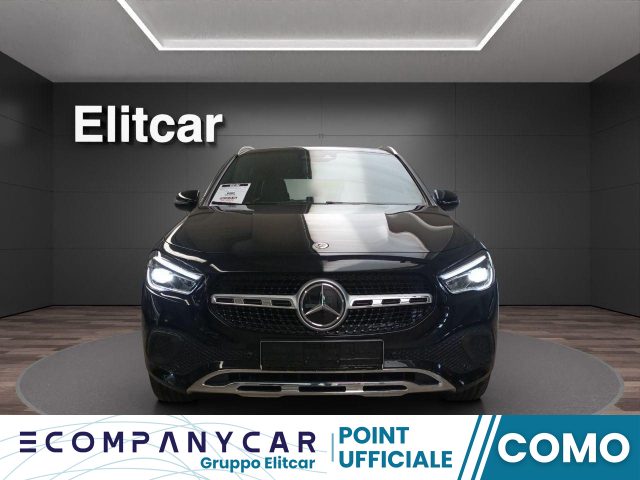 MERCEDES-BENZ GLA 180 Automatic Progressive Advanced