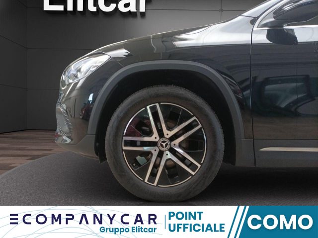 MERCEDES-BENZ GLA 180 Automatic Progressive Advanced