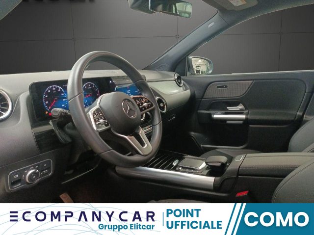 MERCEDES-BENZ GLA 180 Automatic Progressive Advanced