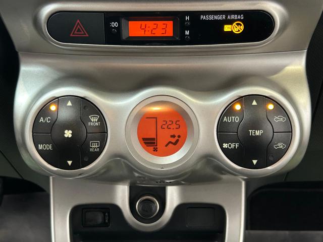 TOYOTA Urban Cruiser 1.4 D-4D AWD Sol STORICO TAGLIANDI UFFICIALI