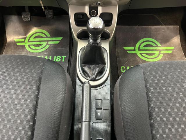 TOYOTA Urban Cruiser 1.4 D-4D AWD Sol STORICO TAGLIANDI UFFICIALI