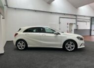 MERCEDES-BENZ A 180 d Automatic Sport EURO6|NAVI|PADDLES|17′