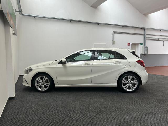 MERCEDES-BENZ A 180 d Automatic Sport EURO6|NAVI|PADDLES|17′