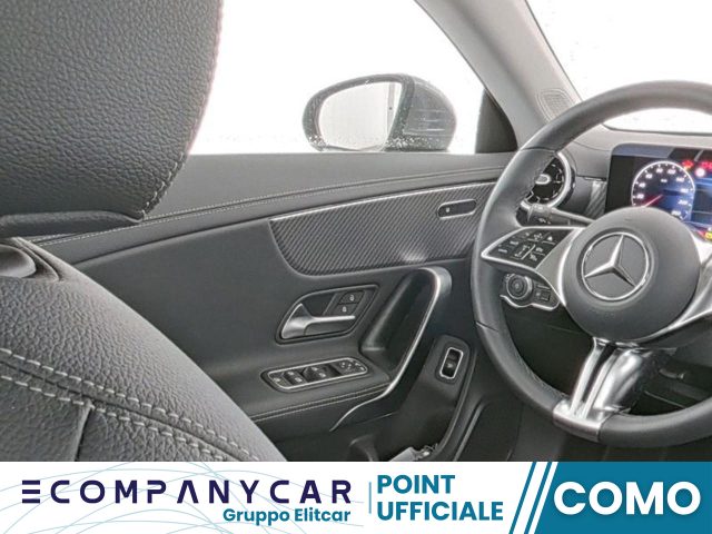 MERCEDES-BENZ CLA 180 Automatic Progressive Advanced
