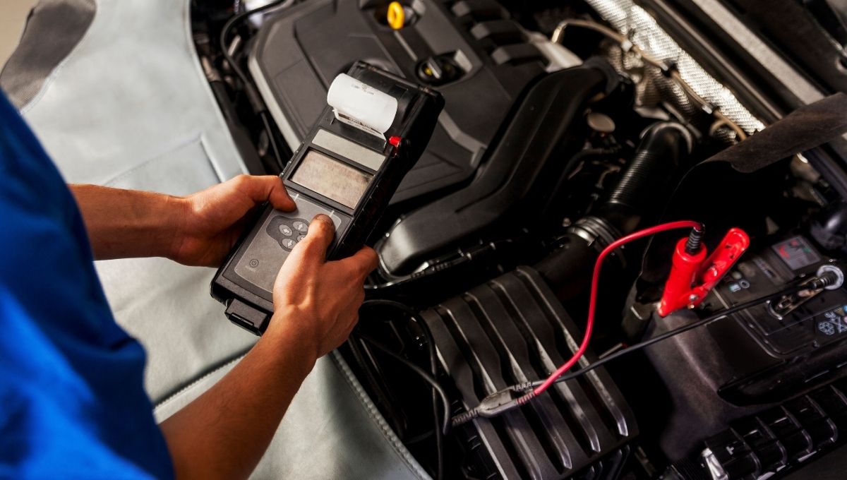 controllo batteria auto