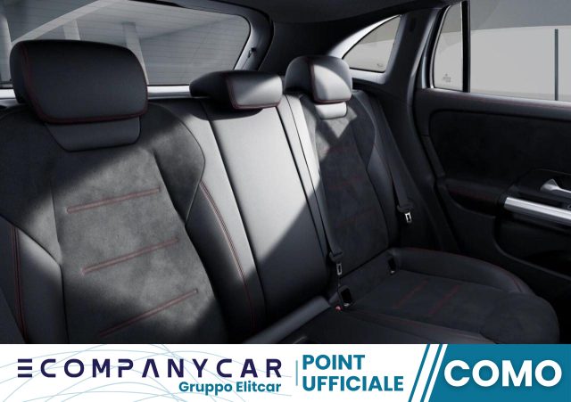 MERCEDES-BENZ GLA 180 Automatic AMG Line Premium