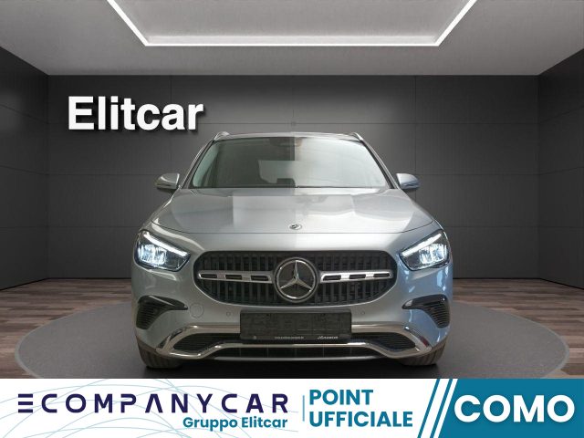 MERCEDES-BENZ GLA 200 Automatic Progressive Advanced