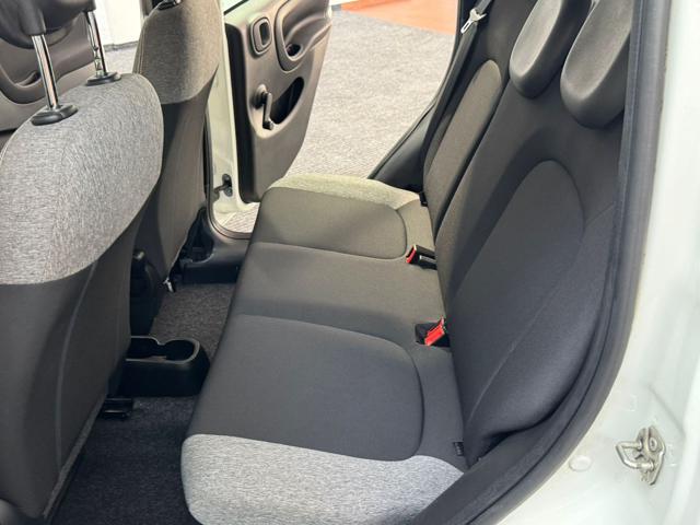 FIAT Panda 1.0 Hybrid NEOPATENTATI|5 POSTI|BLUETOOTH
