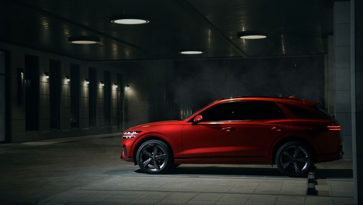 auto in garage