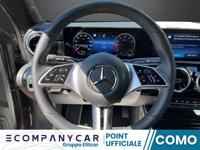 MERCEDES-BENZ CLA 180 Automatic Shooting Brake Progressive Advanced