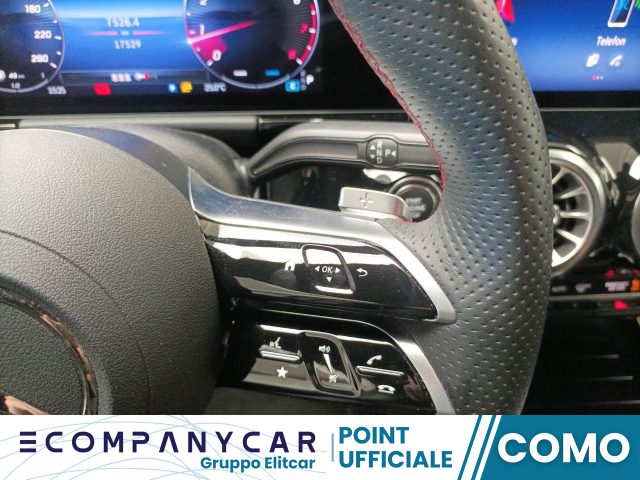 MERCEDES-BENZ GLA 180 Automatic AMG Line Premium