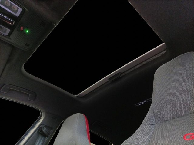 VOLKSWAGEN Golf 2.0 TSI GTI DSG
