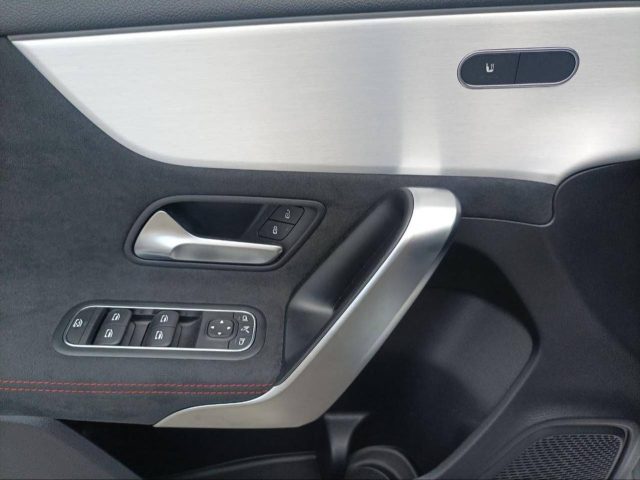 MERCEDES-BENZ A 35 AMG 4Matic Advanced Plus