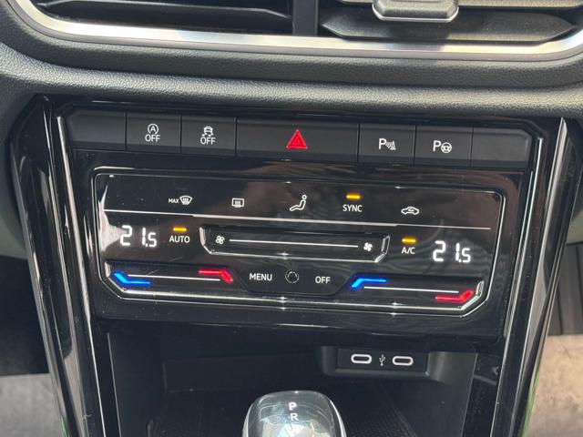VOLKSWAGEN T-Roc R 2.0 TSI DSG 4MOTION TAGLIANDIVW|IQLIGHT|19′