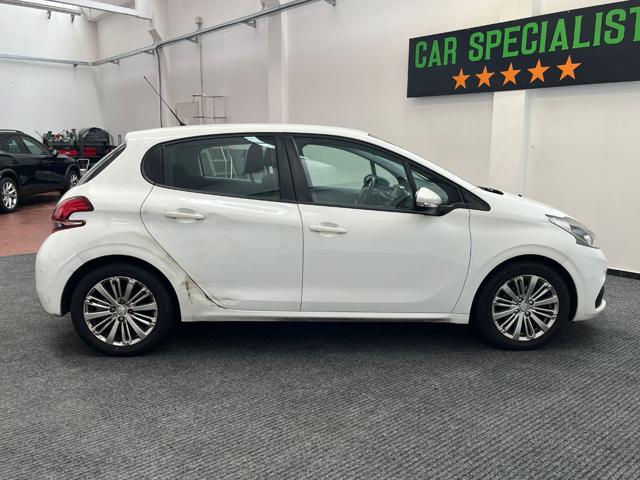 PEUGEOT 208 1° serie PureTech 82 5 porte UNICOPROPRIETARIO