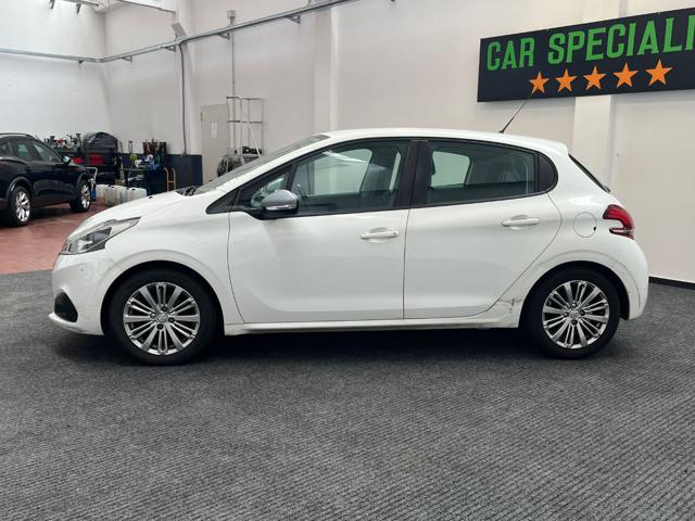 PEUGEOT 208 1° serie PureTech 82 5 porte UNICOPROPRIETARIO