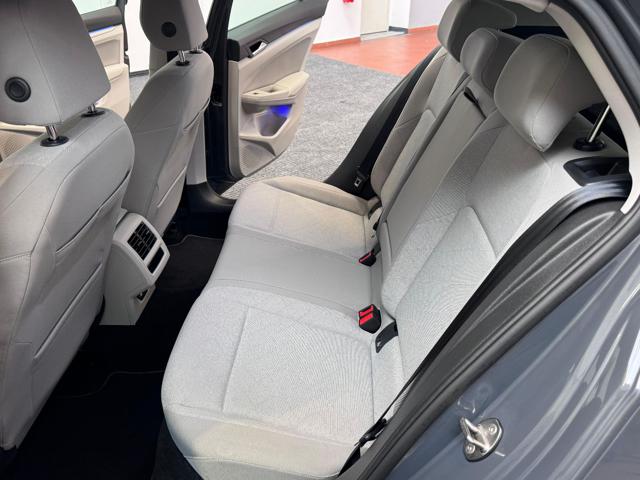VOLKSWAGEN Golf 1.0 eTSI DSG CARPLAY|LED|ACC|NEOPAT.|17′