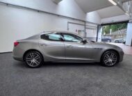 MASERATI Ghibli 330 CV MHEV RETROCAMERA|PADDLES|CARPLAY|19′