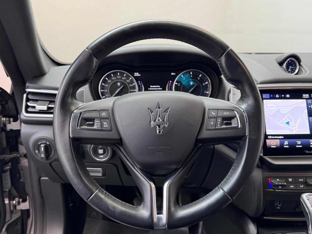 MASERATI Ghibli 330 CV MHEV RETROCAMERA|PADDLES|CARPLAY|19′
