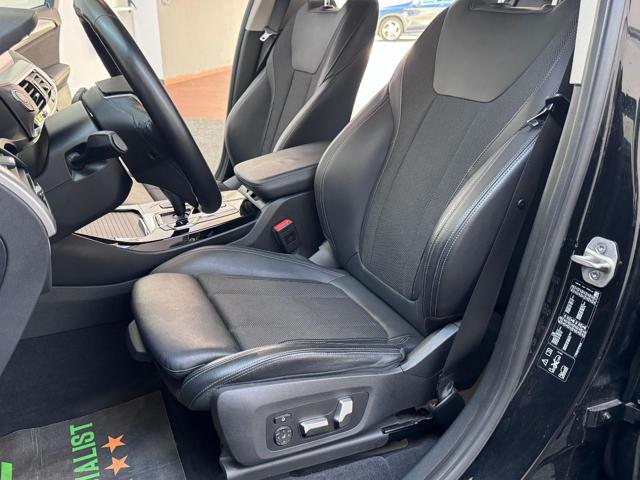 BMW X3 xDrive20i LED|PELLE|IVA|NAVI|TRI-ZONA|18′