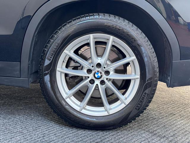 BMW X3 xDrive20i LED|PELLE|IVA|NAVI|TRI-ZONA|18′