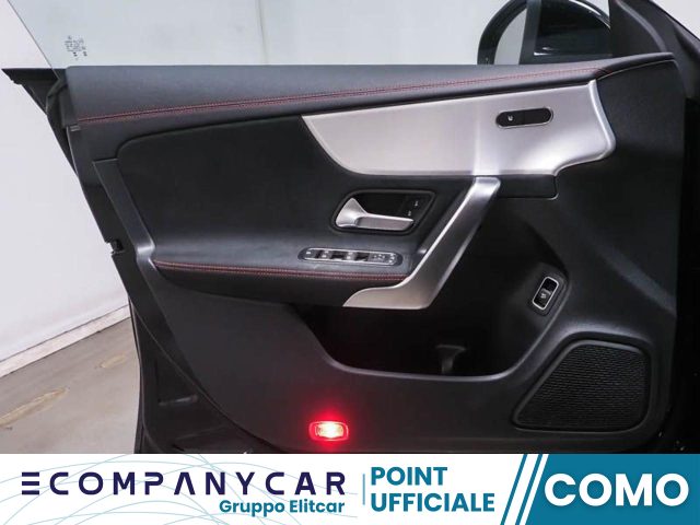 MERCEDES-BENZ CLA 200 Automatic Shooting Brake AMG Line