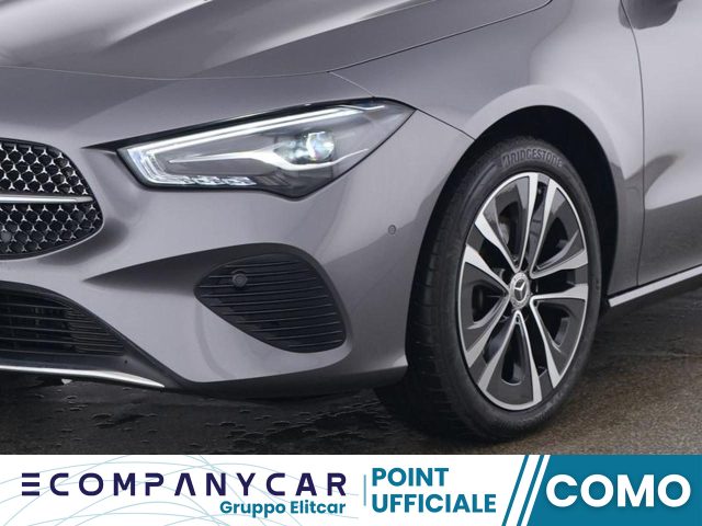 MERCEDES-BENZ CLA 180 Automatic Shooting Brake Progressive Line
