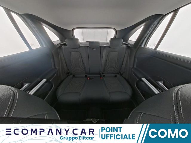 MERCEDES-BENZ GLA 180 Automatic Progressive Advanced