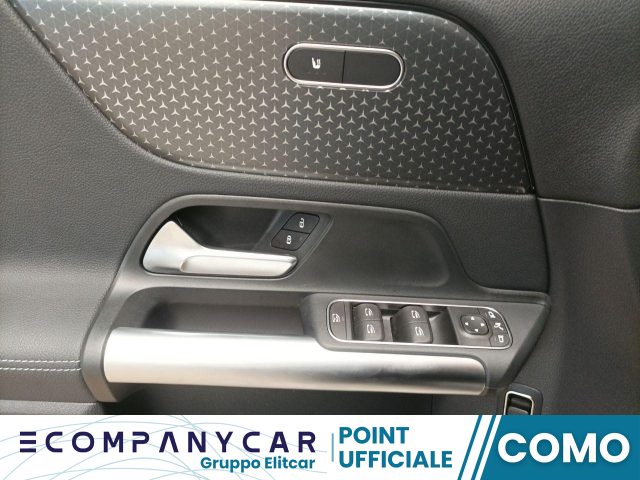 MERCEDES-BENZ GLA 180 Automatic Progressive Advanced